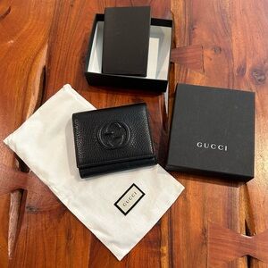 Gucci Soho Women’s Leather Trifold Wallet 598207